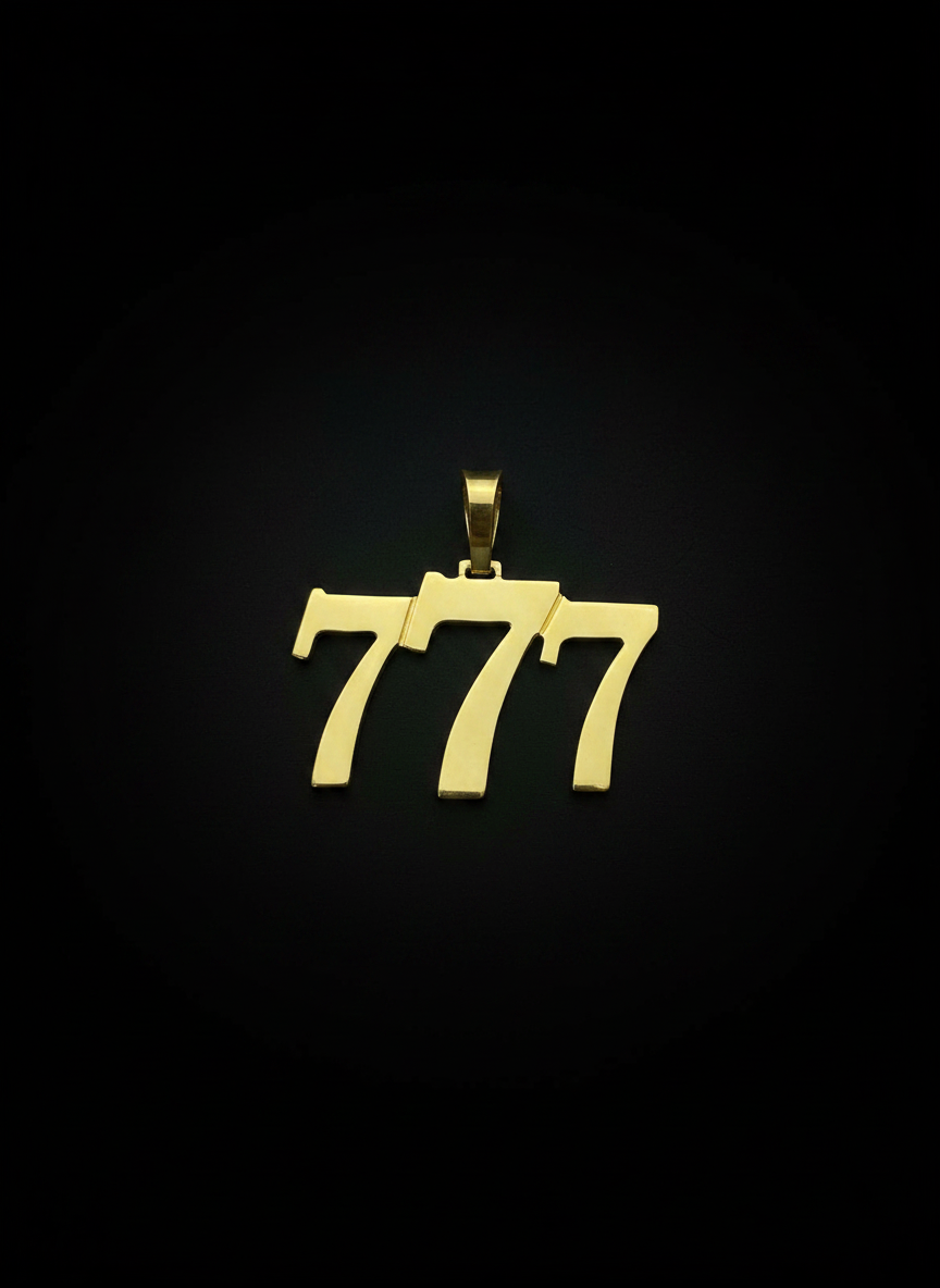 Pingente 777 - Banhado a Ouro 18K